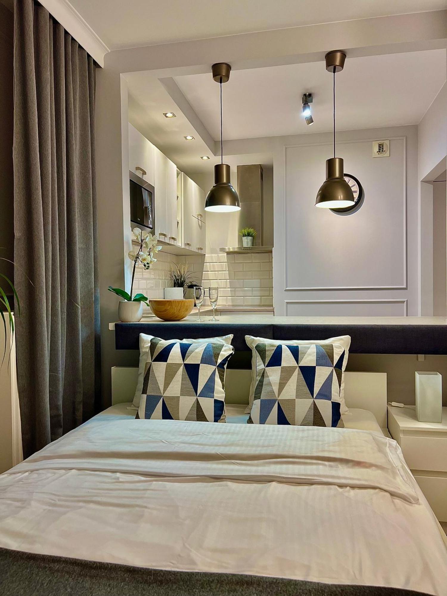 Airport Apartment Warszawa Экстерьер фото